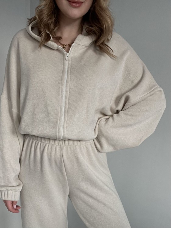 comfybeige2.jpeg